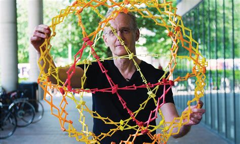 Hoberman Sphere .